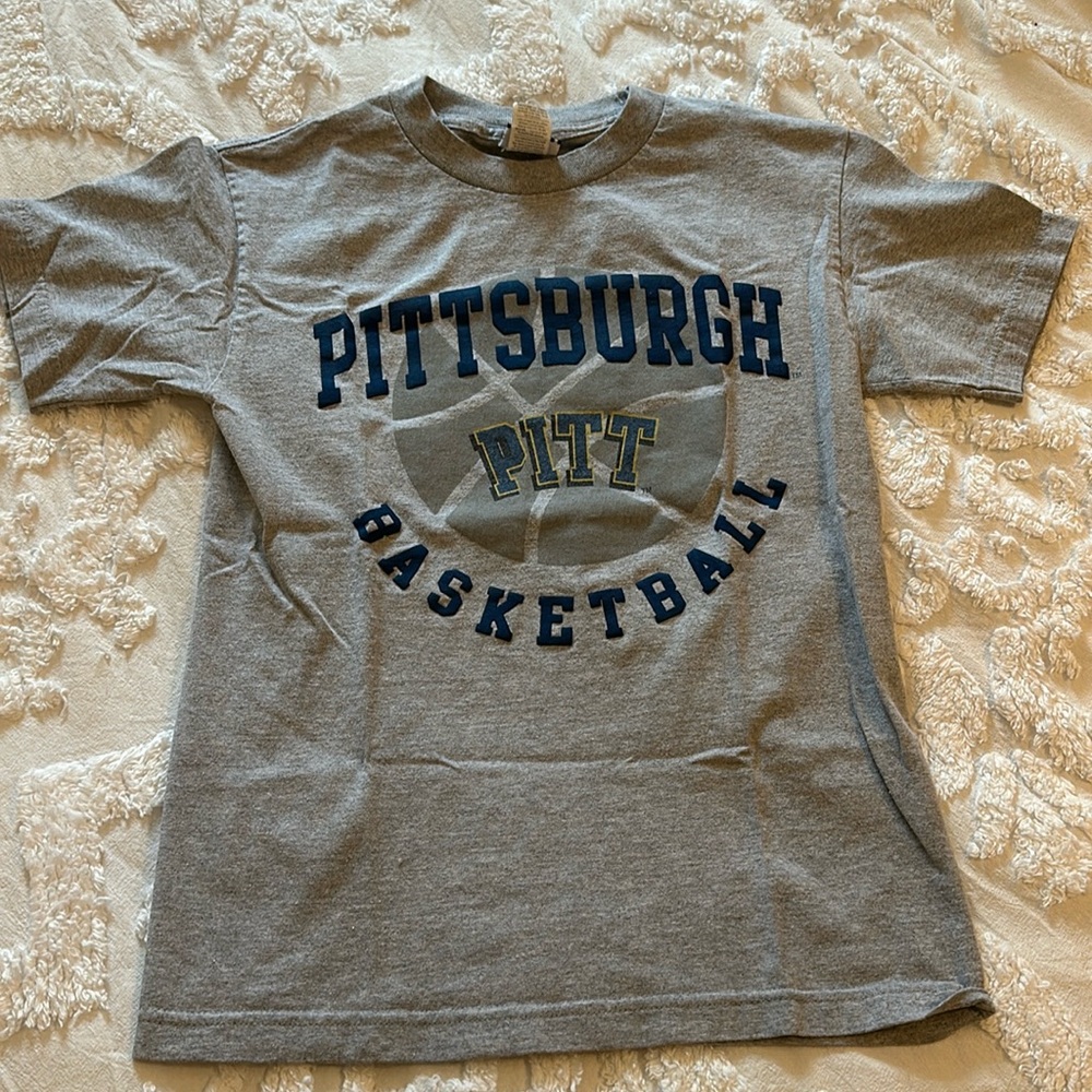 Vintage Pitt Basketball Tee